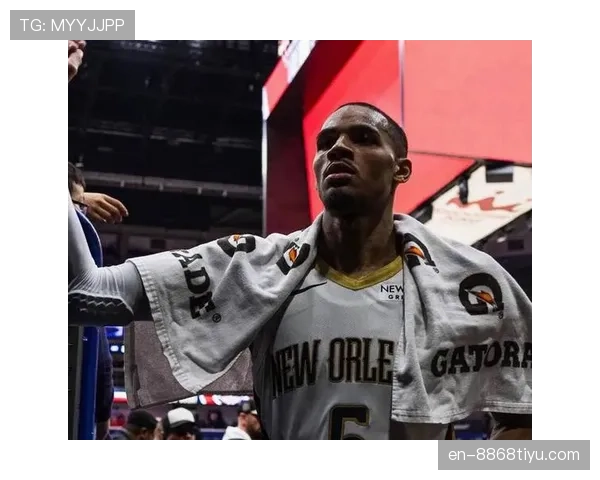 穆雷突破多次制造战术错位 拉开尼克斯防线提升效率